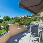3 Bedroom Awesome In דירה Sečovlje