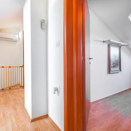 Apartmán Amazing In With House Sea View *