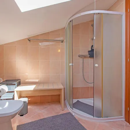 Apartament Amazing In With House Sea View Sečovlje