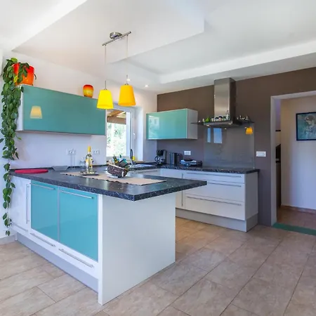 Amazing In With House Sea View Sečovlje