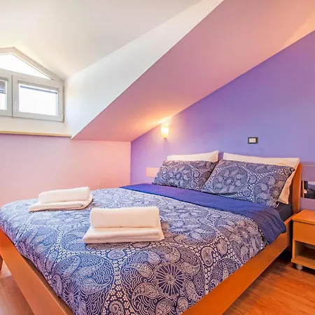 Amazing In With House Sea View