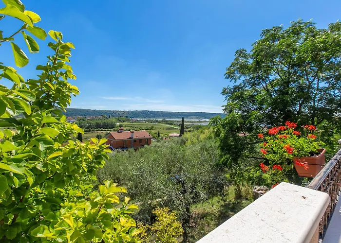 3 Bedroom Awesome In Lejlighed